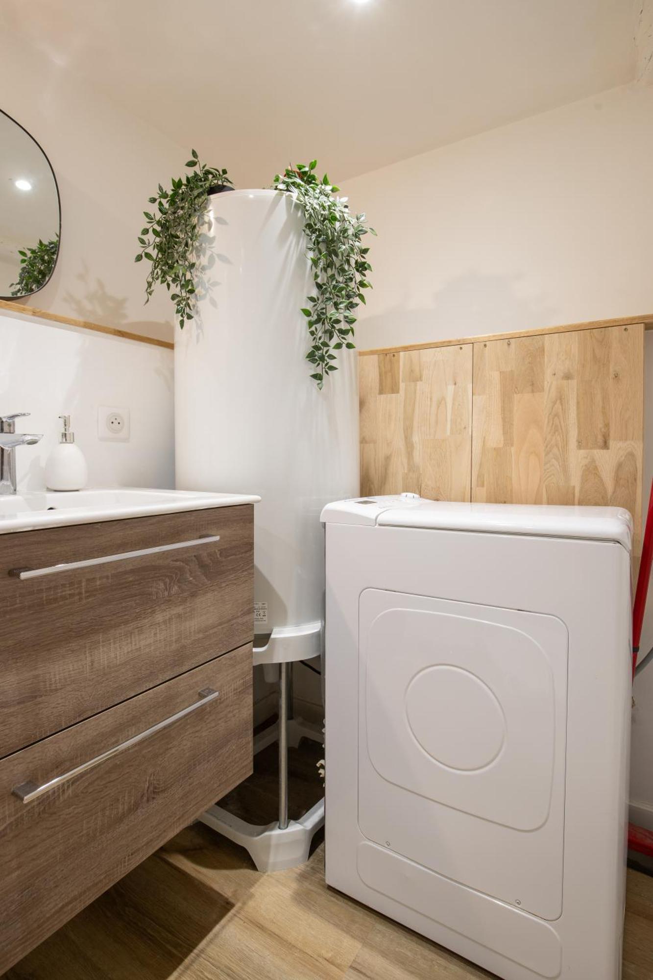 Ferienwohnung La Venise Provencale - Hypercentre - Wifi LʼIsle-sur-la-Sorgue Exterior foto